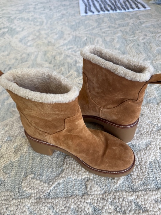 Vince Shoes - VINCE Redding Suede Shearling Ankle Boots 9.5/10*